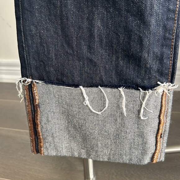 Armani Exchange Hi Waist Cuff Straight Ankle Dark Wash Jeans Women size 27 - Picture 8 of 17